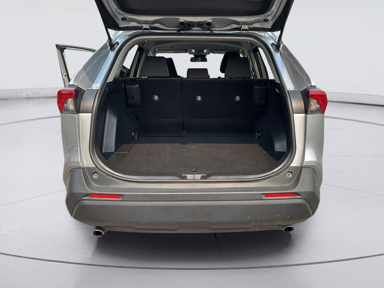 2024 Toyota RAV4 LE AWD Photo