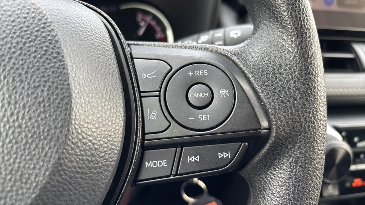 2024 Toyota RAV4 LE AWD Photo