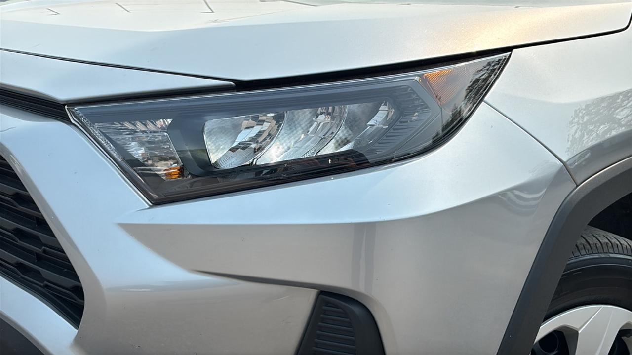 2024 Toyota RAV4 LE AWD Photo