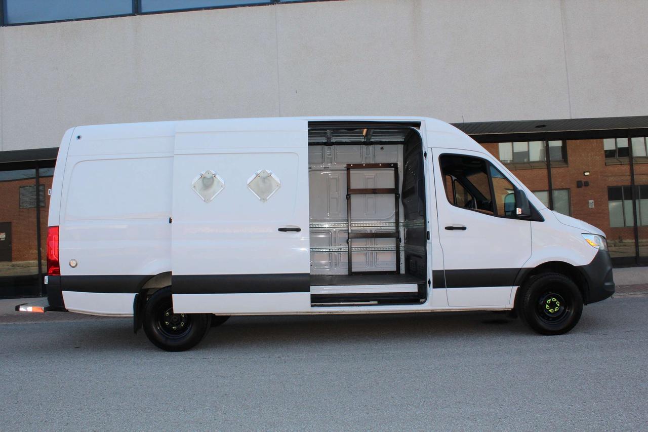2019 Mercedes-Benz Sprinter 3500 - "SINGLE WHEEL" - "3.0L DIESEL" Photo