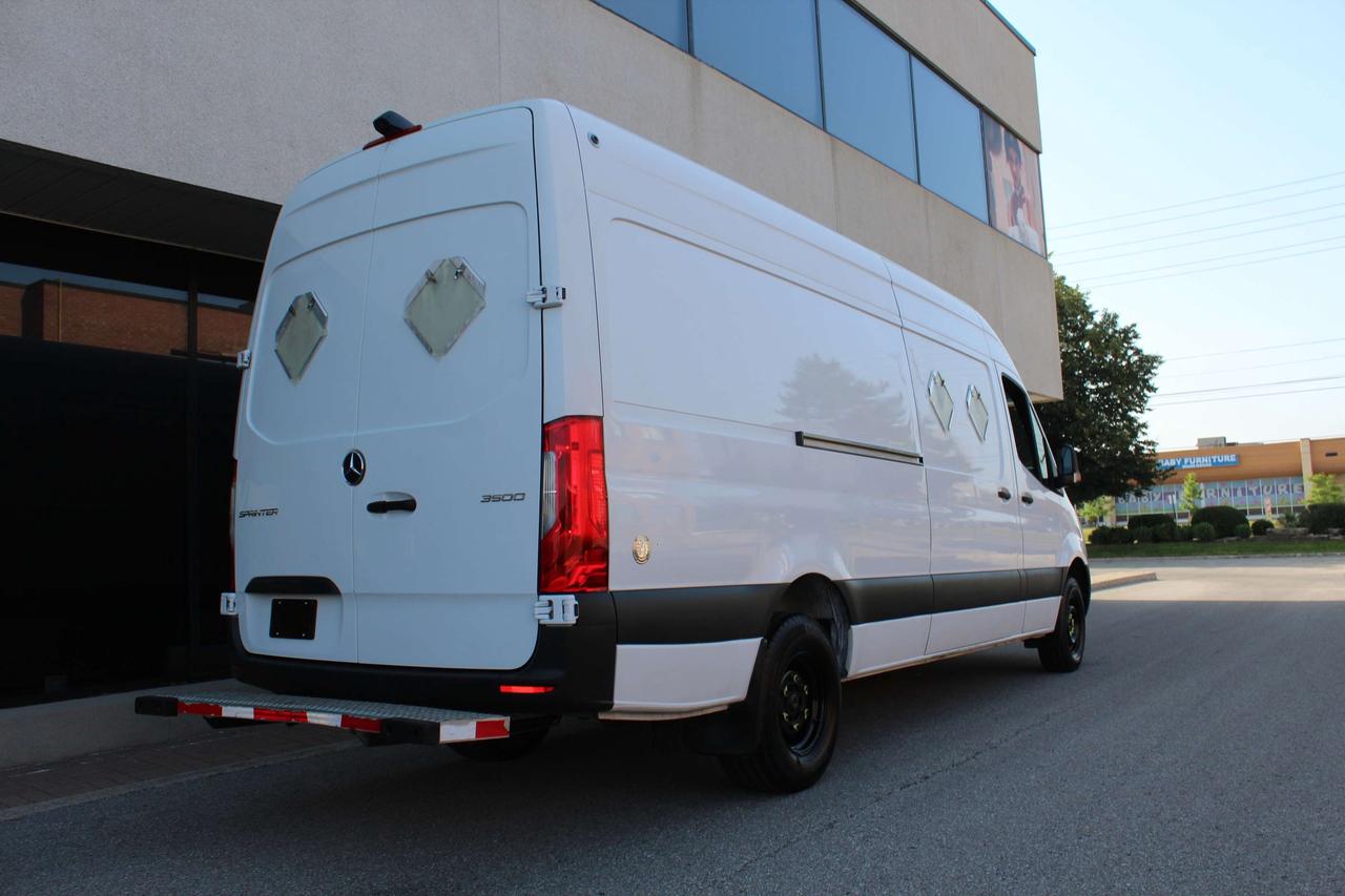 2019 Mercedes-Benz Sprinter 3500 - "SINGLE WHEEL" - "3.0L DIESEL" Photo