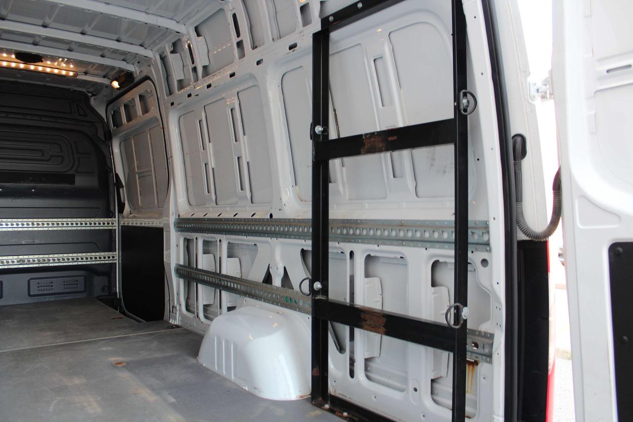 2019 Mercedes-Benz Sprinter 3500 - "SINGLE WHEEL" - "3.0L DIESEL" Photo
