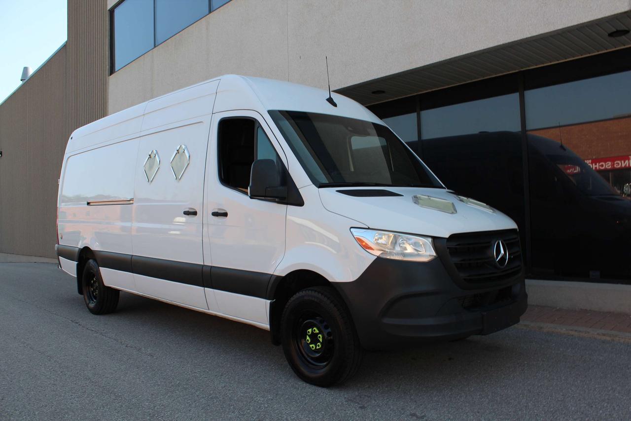 2019 Mercedes-Benz Sprinter 3500 - "SINGLE WHEEL" - "3.0L DIESEL" Photo