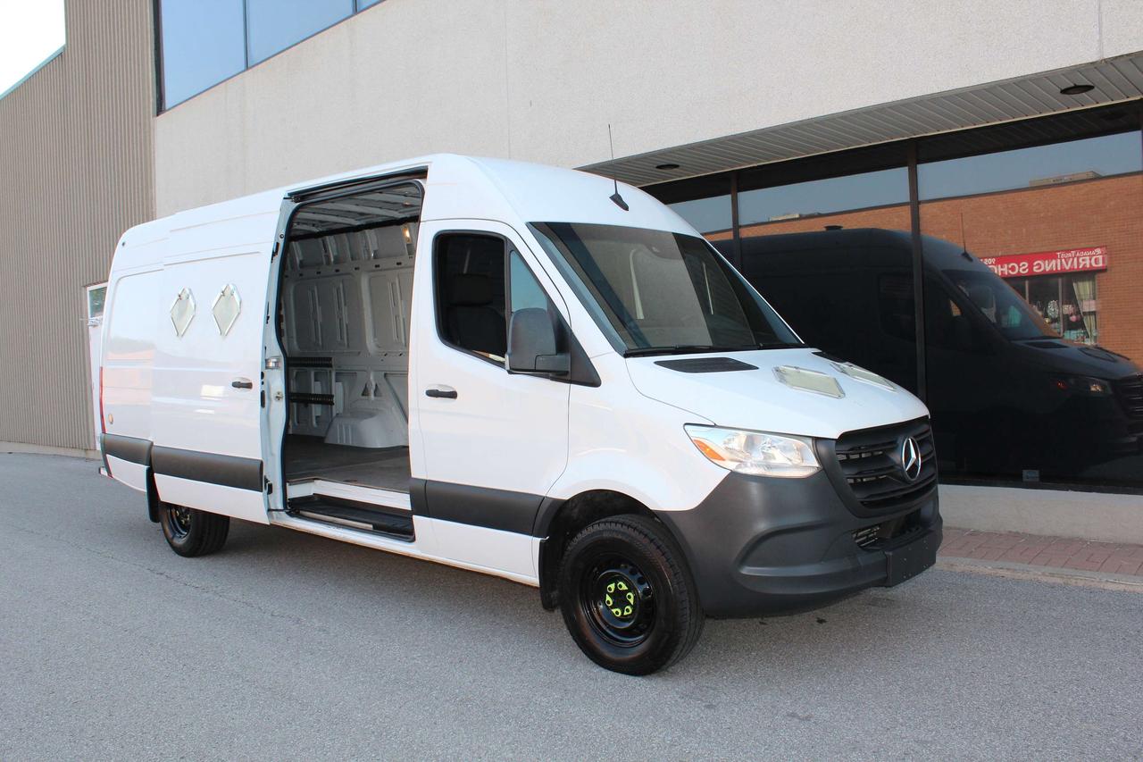 2019 Mercedes-Benz Sprinter 3500 - "SINGLE WHEEL" - "3.0L DIESEL" Photo