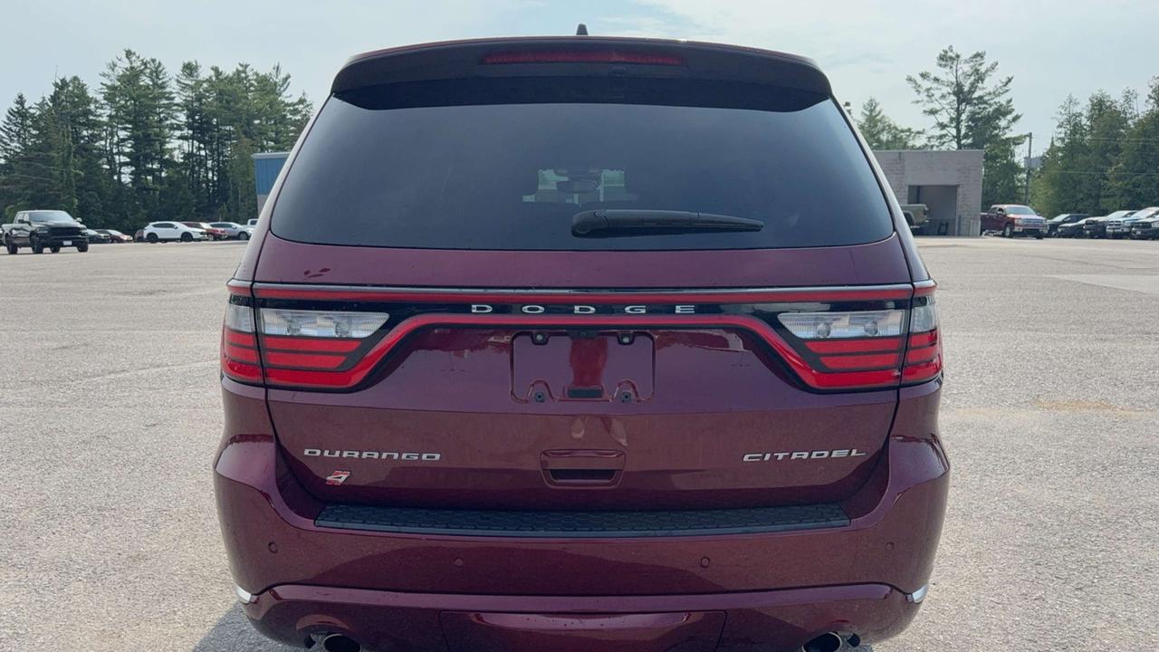 2023 Dodge Durango Citadel - trailer brake - htd/vented leather Photo
