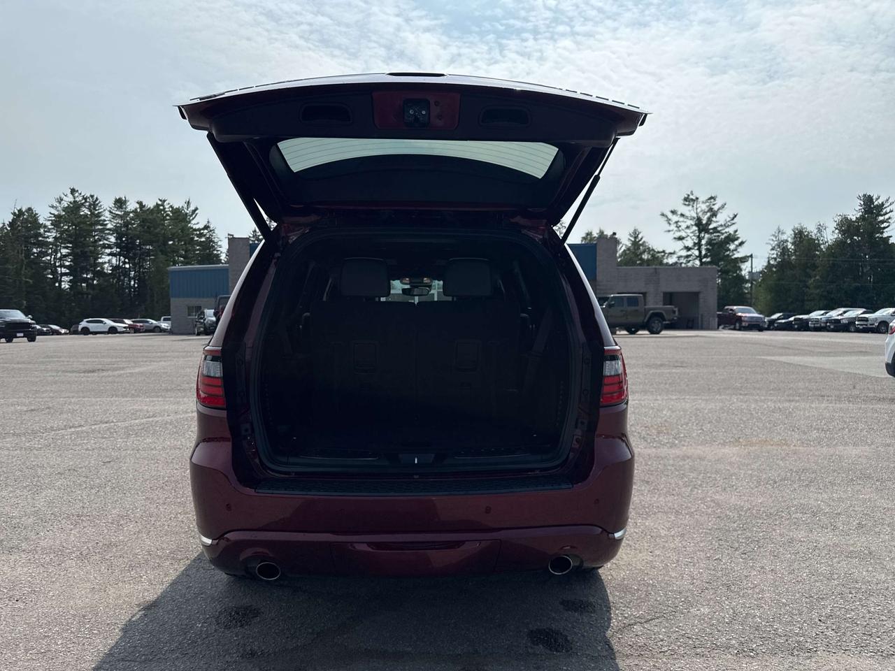 2023 Dodge Durango Citadel - trailer brake - htd/vented leather Photo