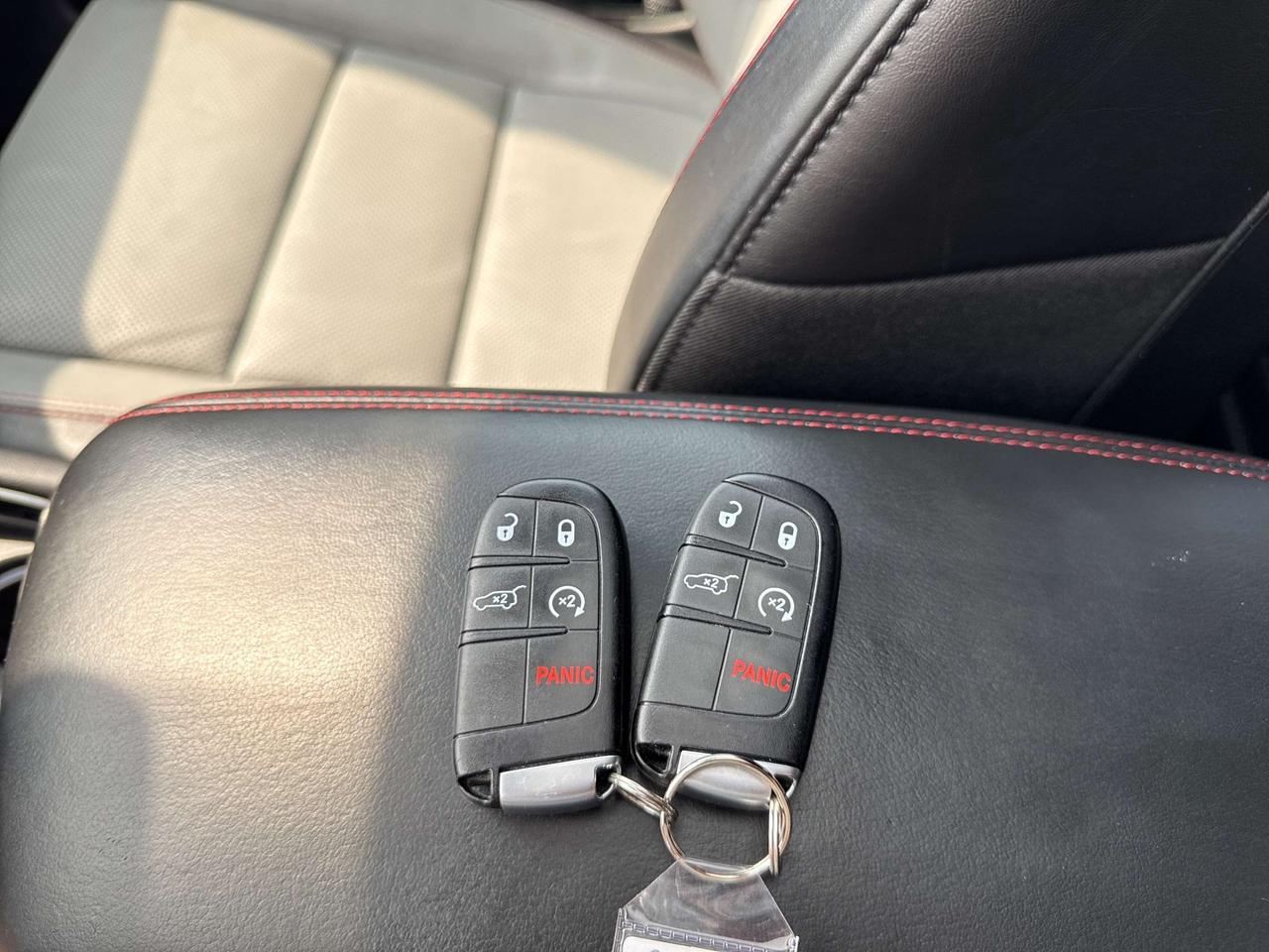 2023 Dodge Durango Citadel - trailer brake - htd/vented leather Photo