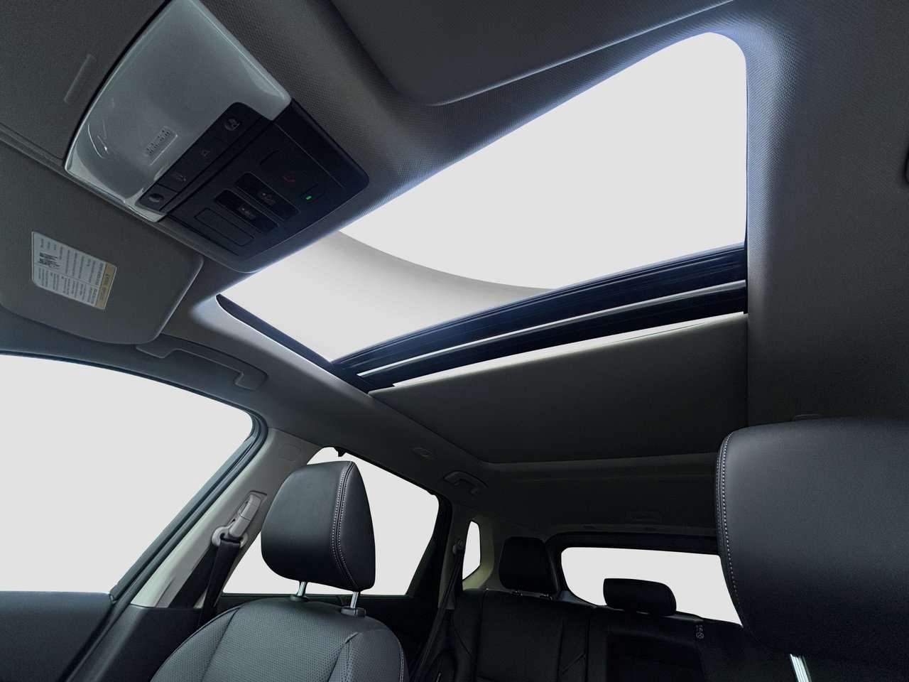 2026 Nissan Rogue Platinum DEMO SALE Photo