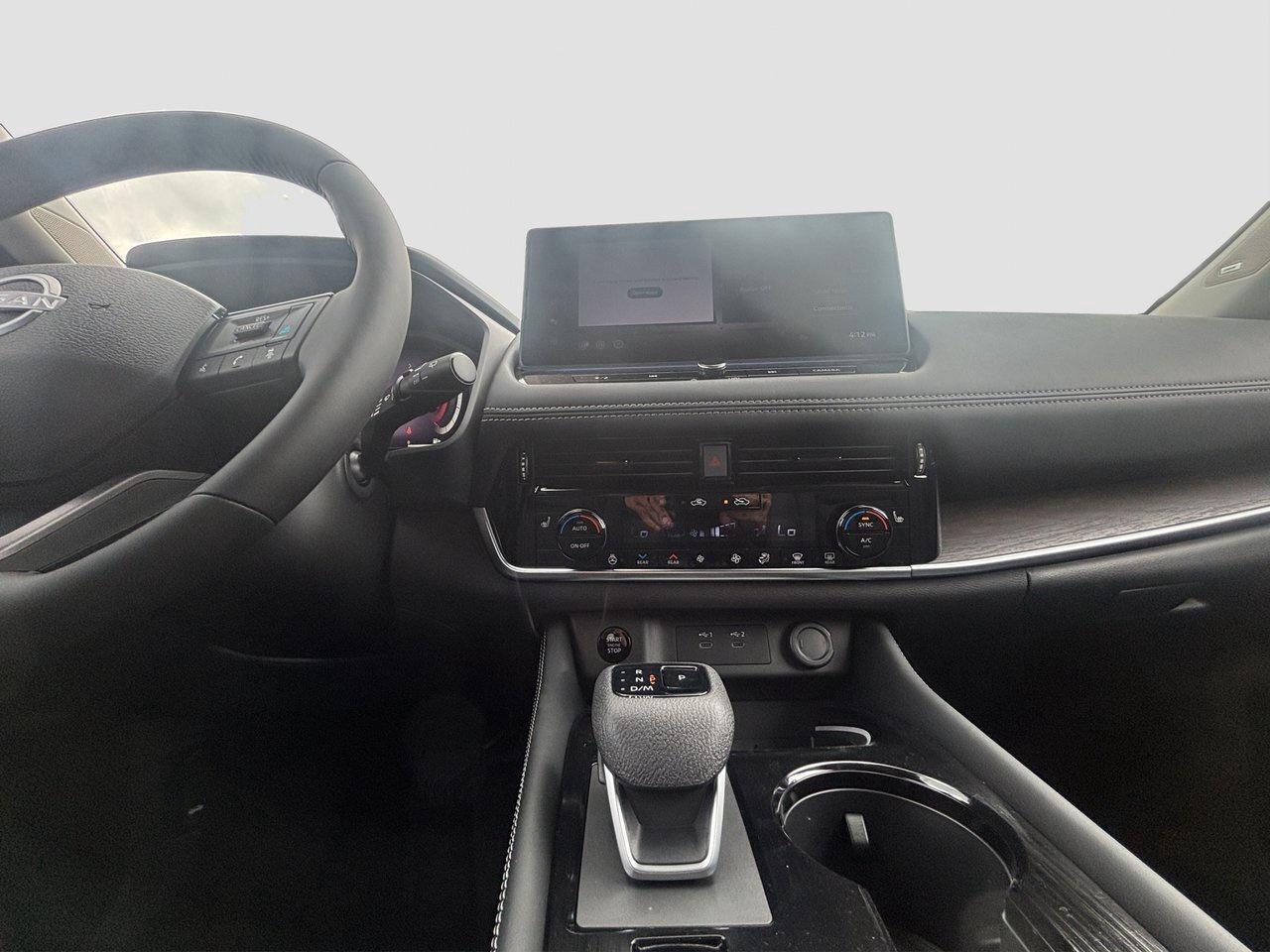 2026 Nissan Rogue Platinum Photo