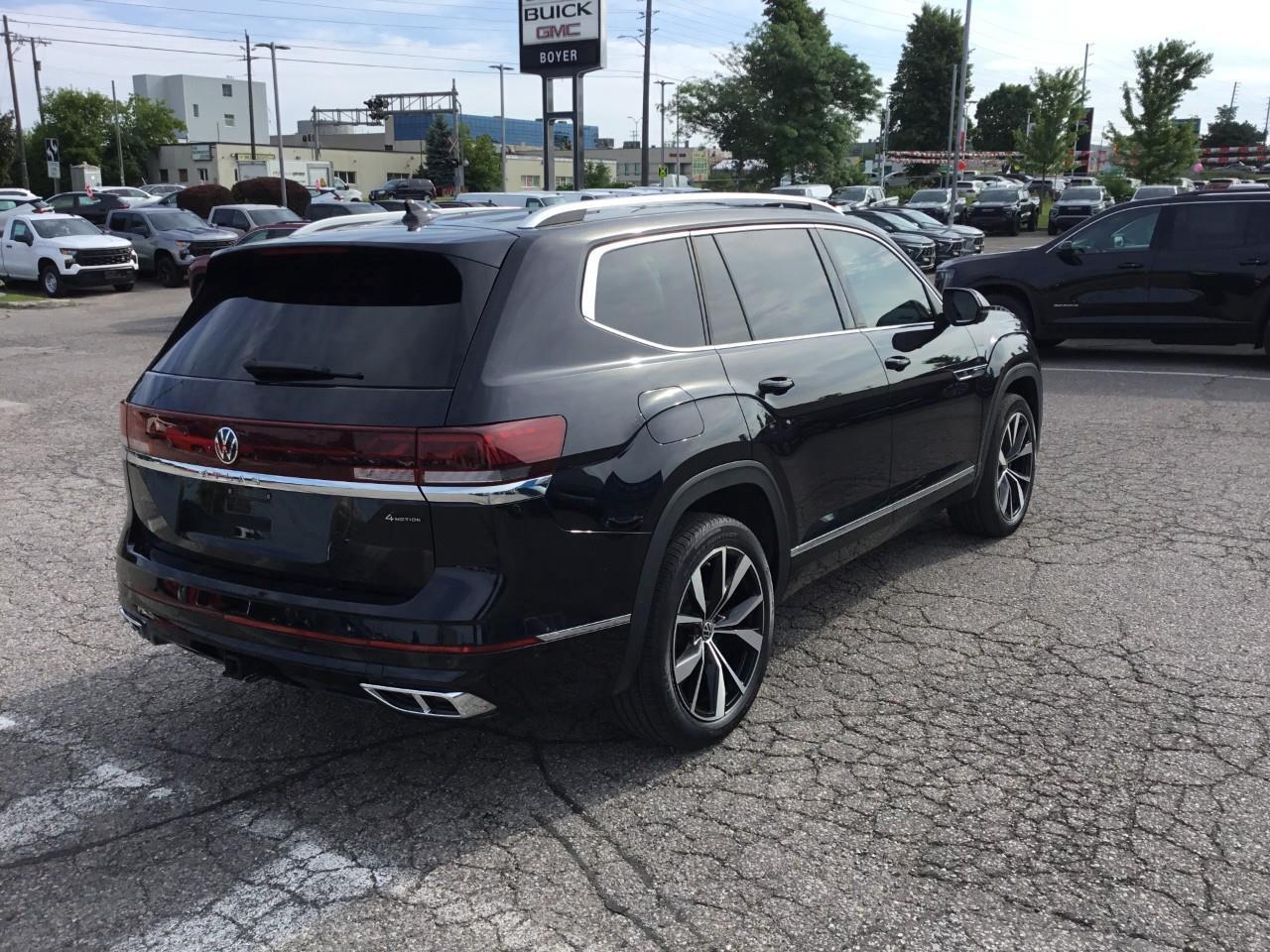 2024 Volkswagen Atlas 2.0 TSI Execline Photo4