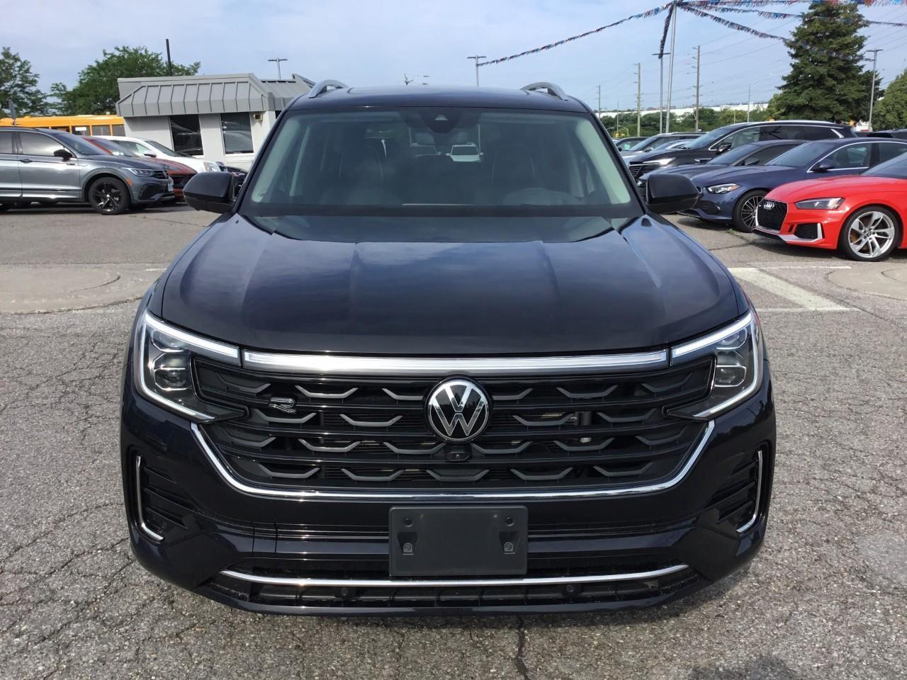 2024 Volkswagen Atlas 2.0 TSI Execline Photo