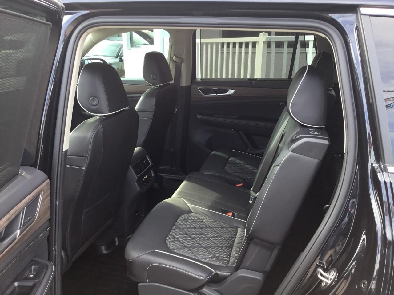 2024 Volkswagen Atlas 2.0 TSI Execline Photo