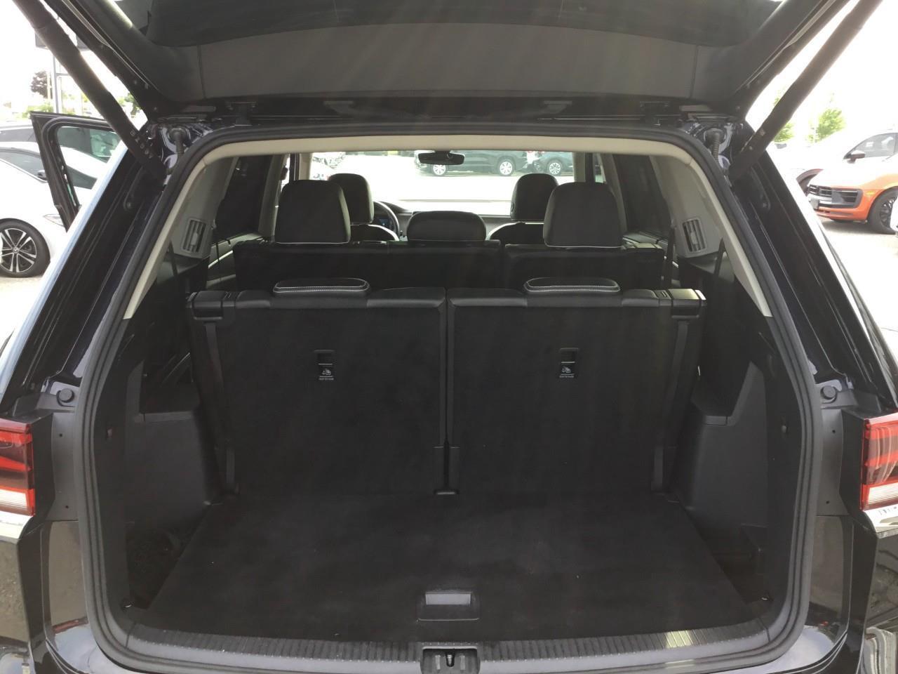 2024 Volkswagen Atlas 2.0 TSI Execline Photo