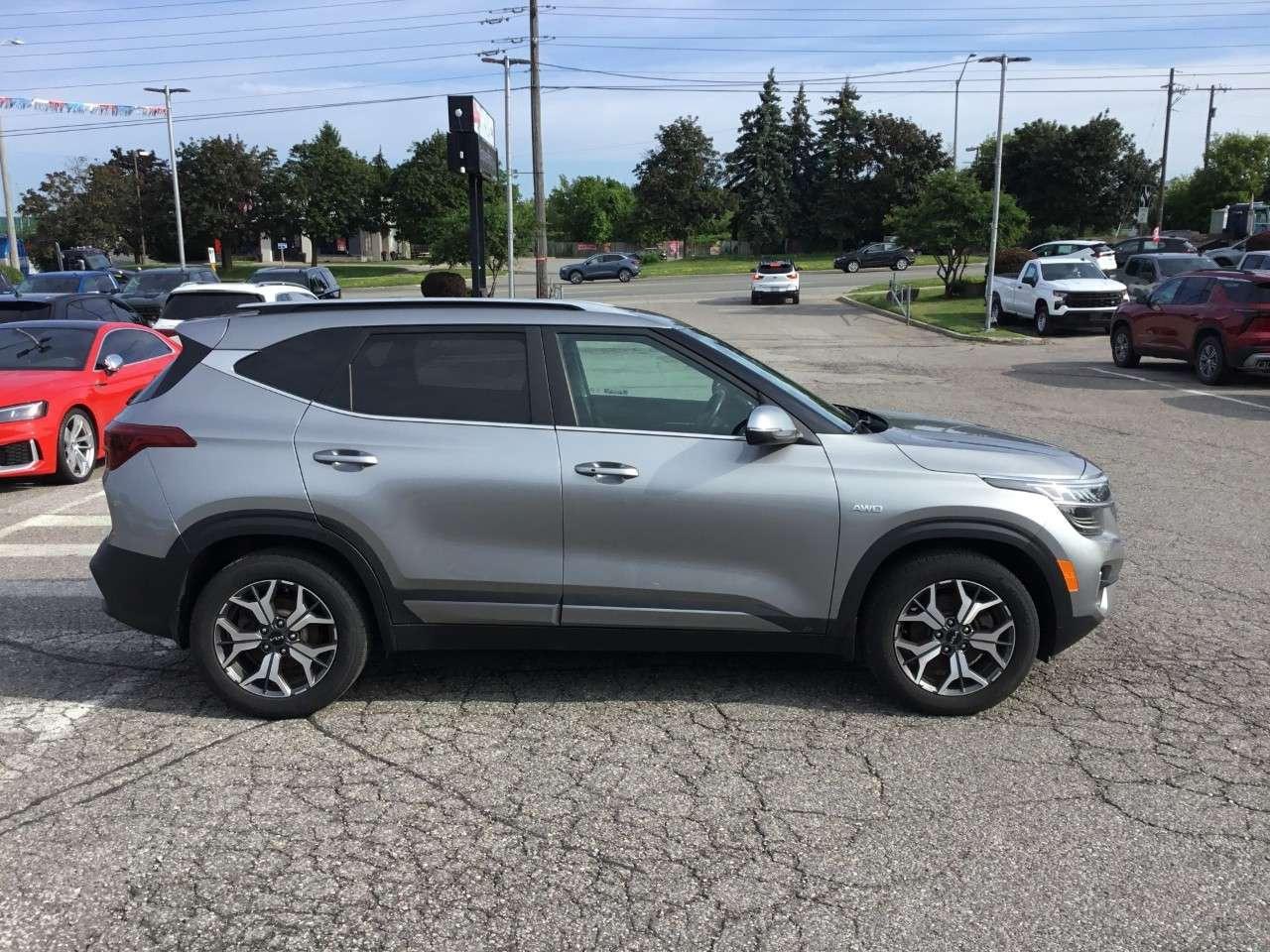 2023 Kia Seltos EX Photo
