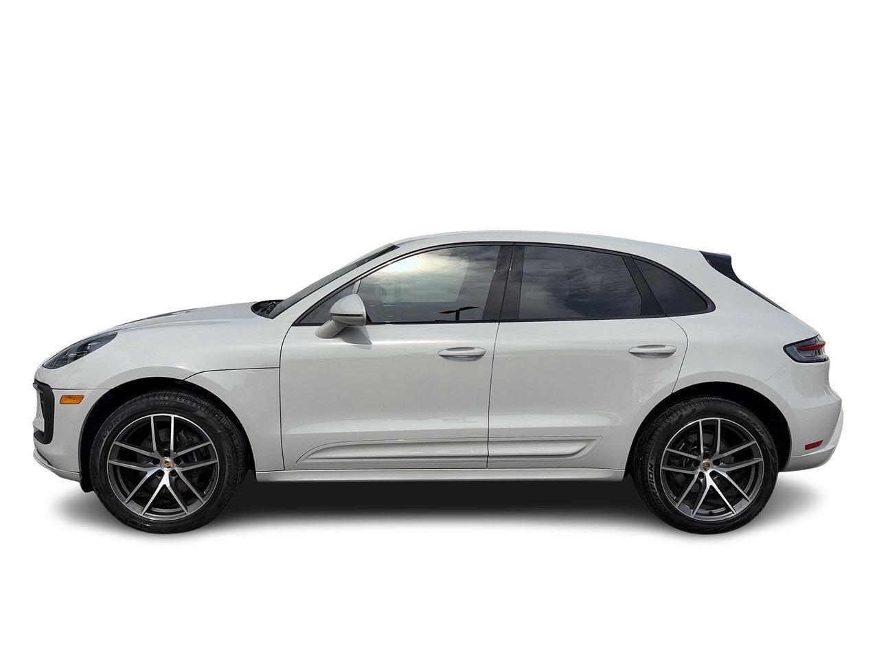 2024 Porsche Macan AWD Low KM   Red Interior   Heated Seats   Wireles Photo