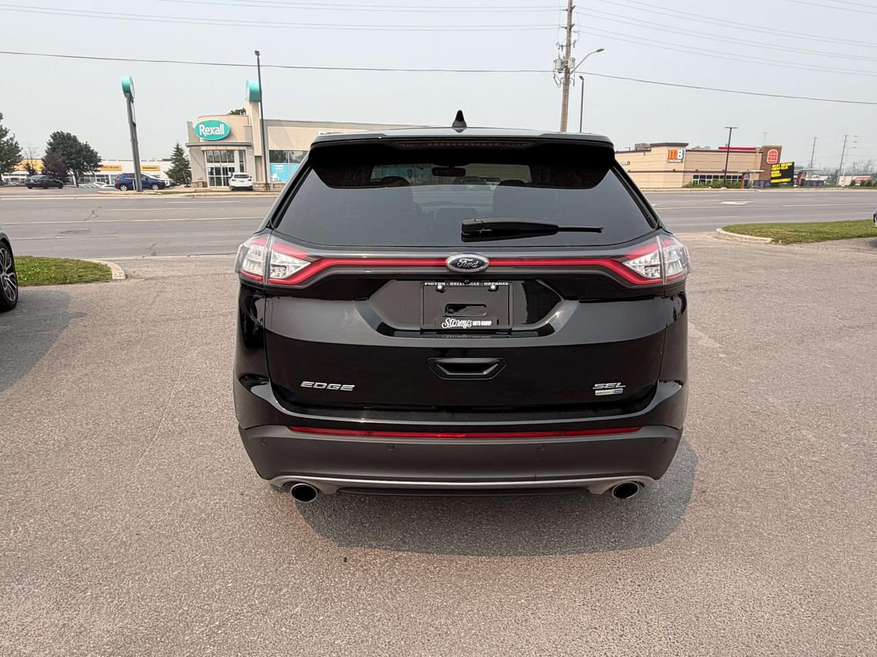 2018 Ford Edge SEL AWD LEATHER CALL NAPANEE 613-354-2100 Photo