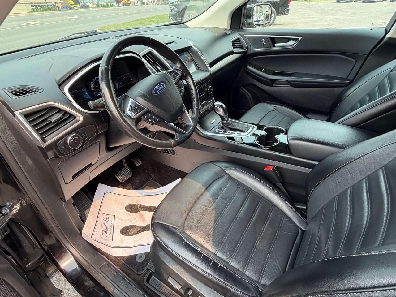 2018 Ford Edge SEL AWD LEATHER CALL NAPANEE 613-354-2100 Photo