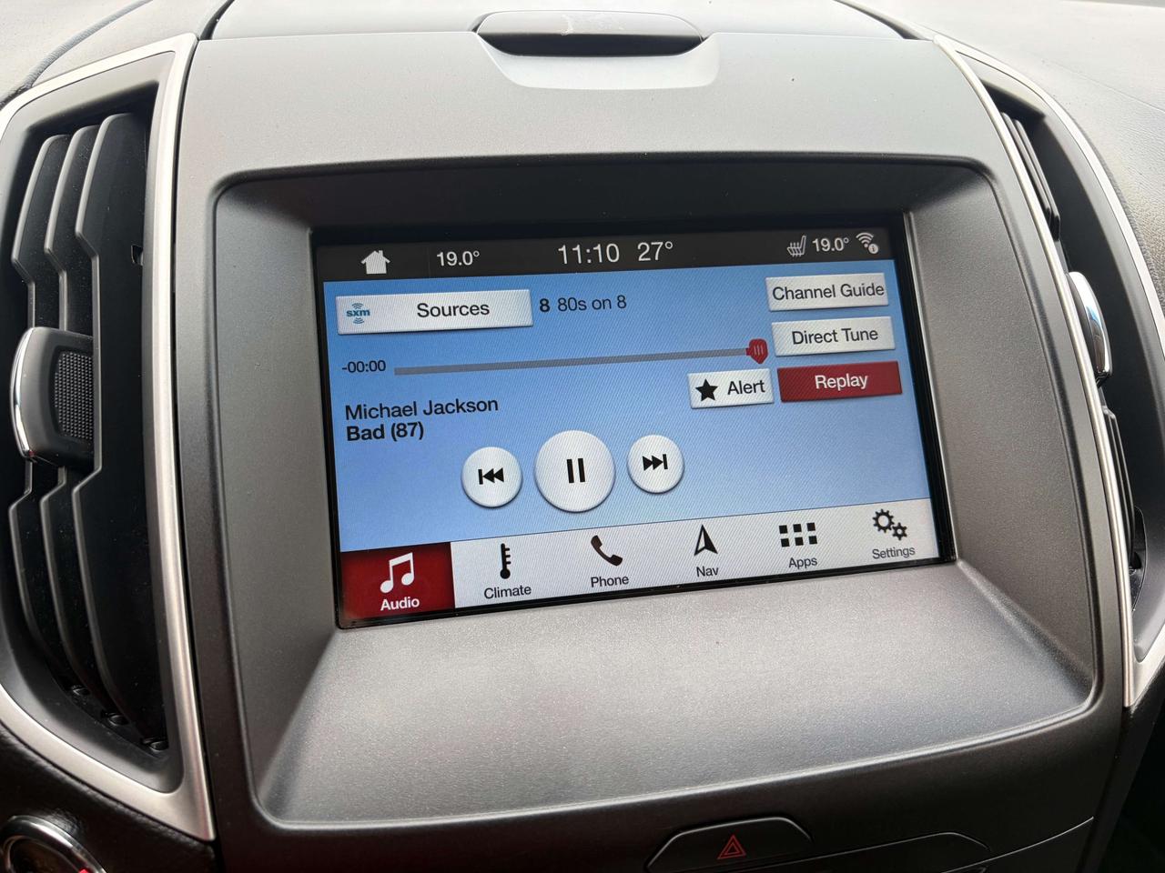 2018 Ford Edge SEL AWD LEATHER CALL NAPANEE 613-354-2100 Photo