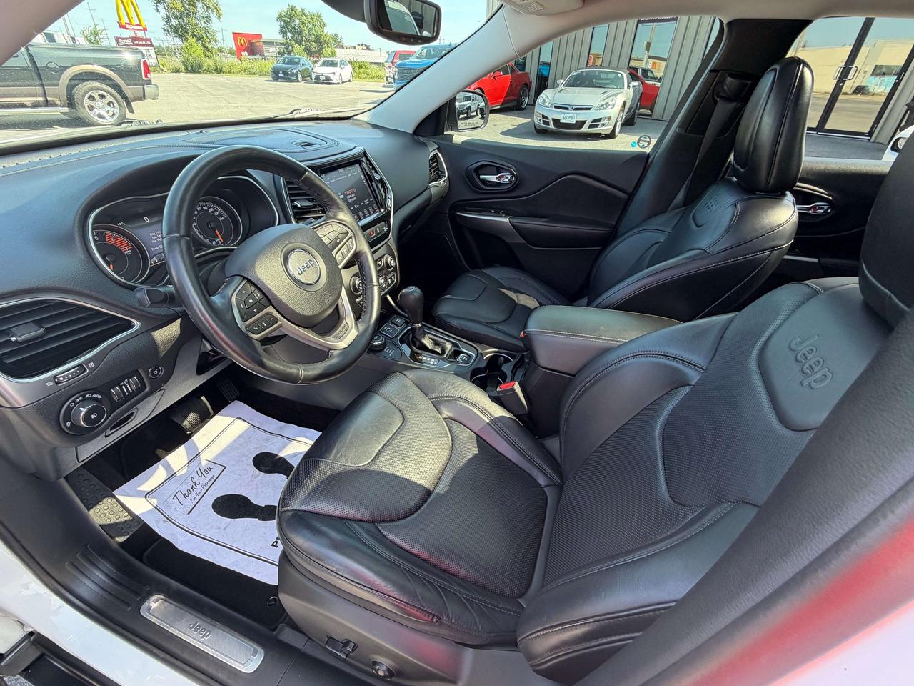2019 Jeep Cherokee Limited AWD LEATHER/ROOF CALL NAPANEE 613-354-2100 Photo
