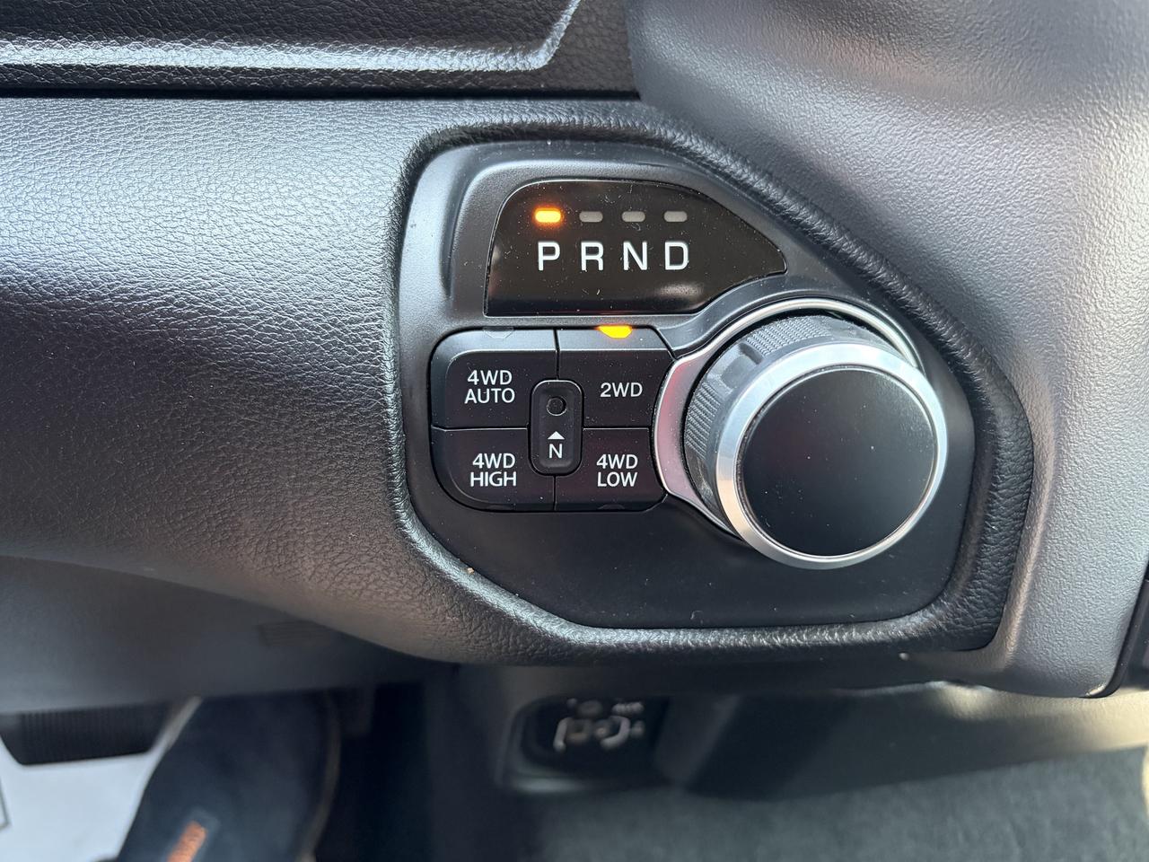 2020 RAM 1500 BIG HORN/4X4/BACK UP CAM/CALL PICTON 613-476-2188 Photo