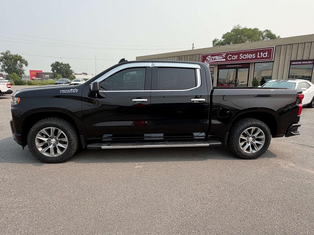 2021 Chevrolet 1500 High Country 5.3L  4x4  CALL NAPANEE  613-354-2100 Photo
