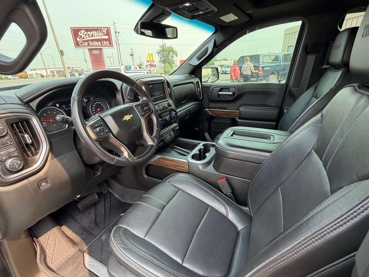2021 Chevrolet 1500 High Country 5.3L  4x4  CALL NAPANEE  613-354-2100 Photo
