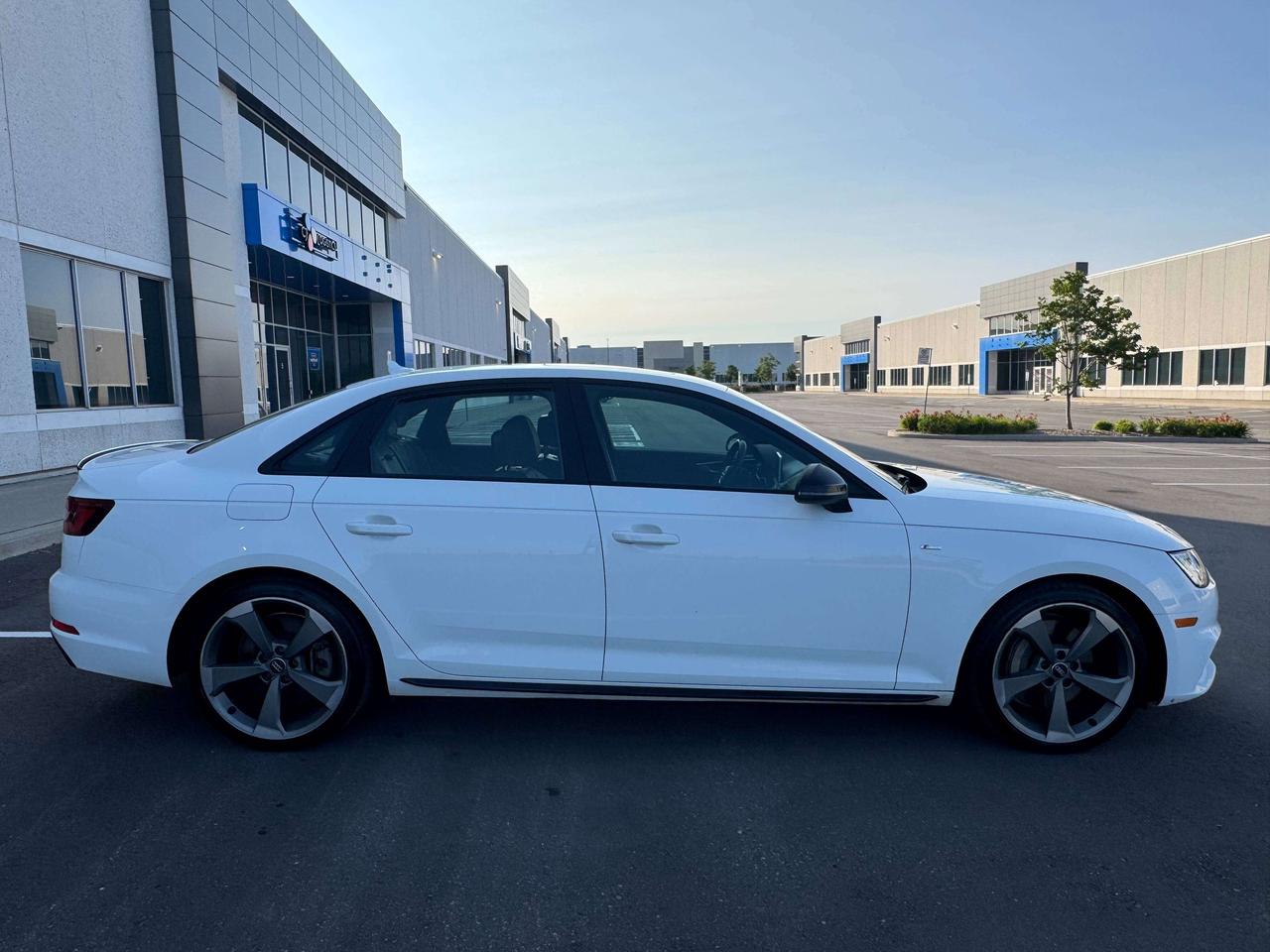 2018 Audi A4 Progressiv Photo
