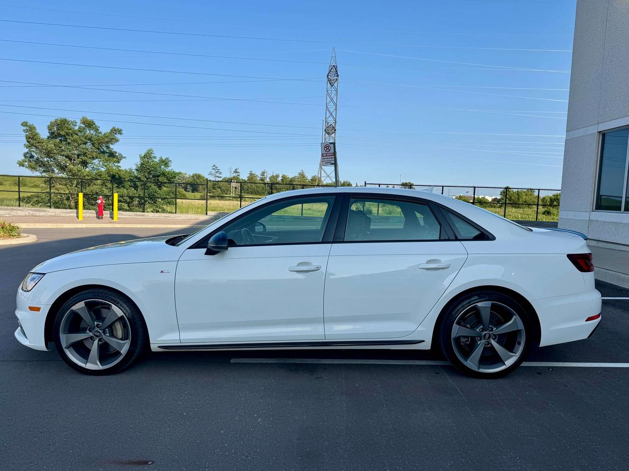 2018 Audi A4 Progressiv Photo