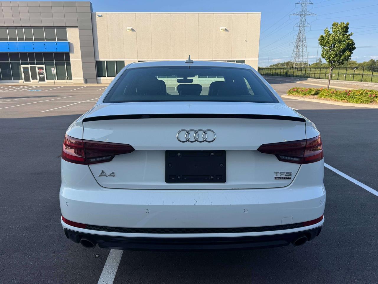2018 Audi A4 Progressiv Photo