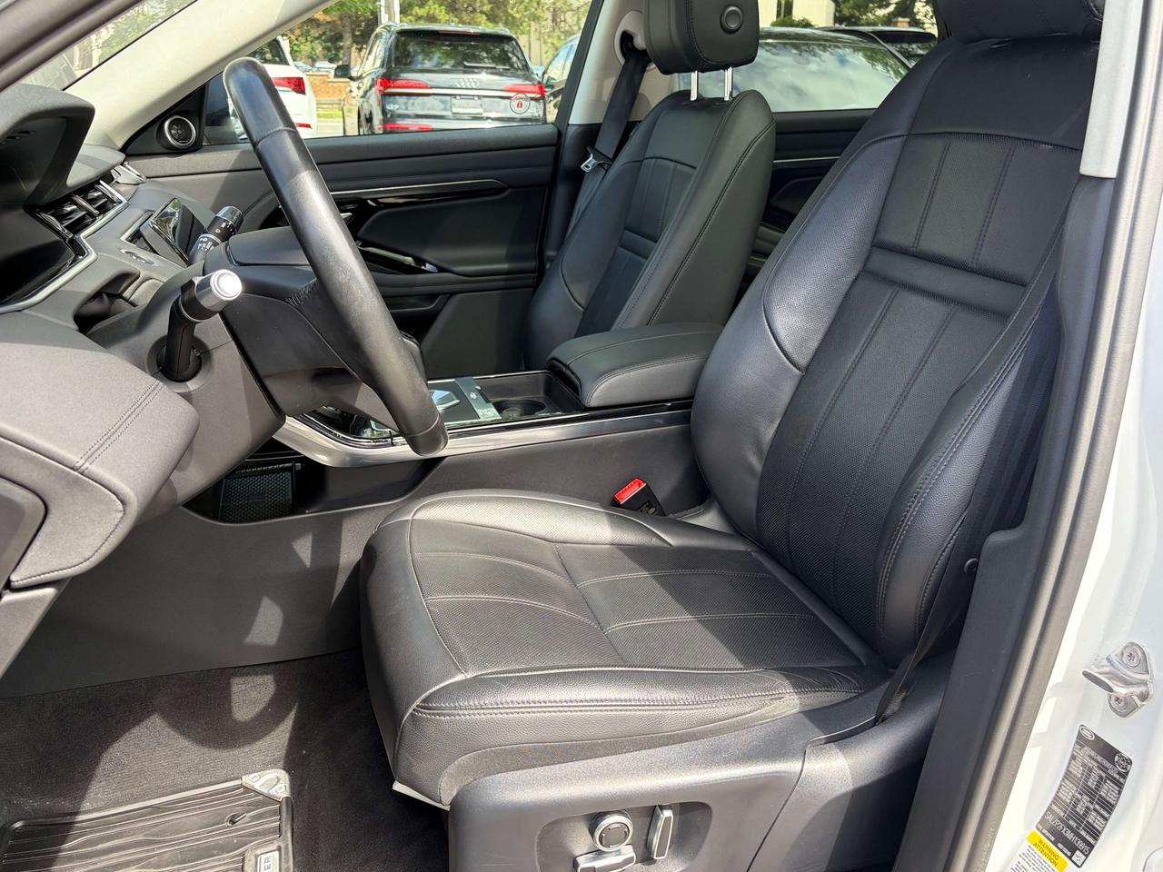 2021 Land Rover Range Rover Evoque SE, HEADS UP, 360 CAM, SLIDING PANO ROOF, NAVI Photo