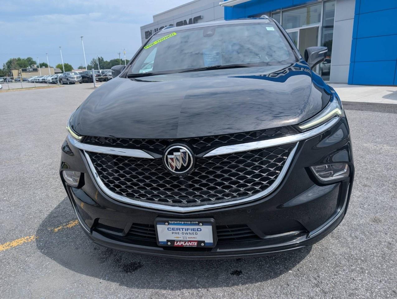 2024 Buick Enclave Avenir AWD Photo