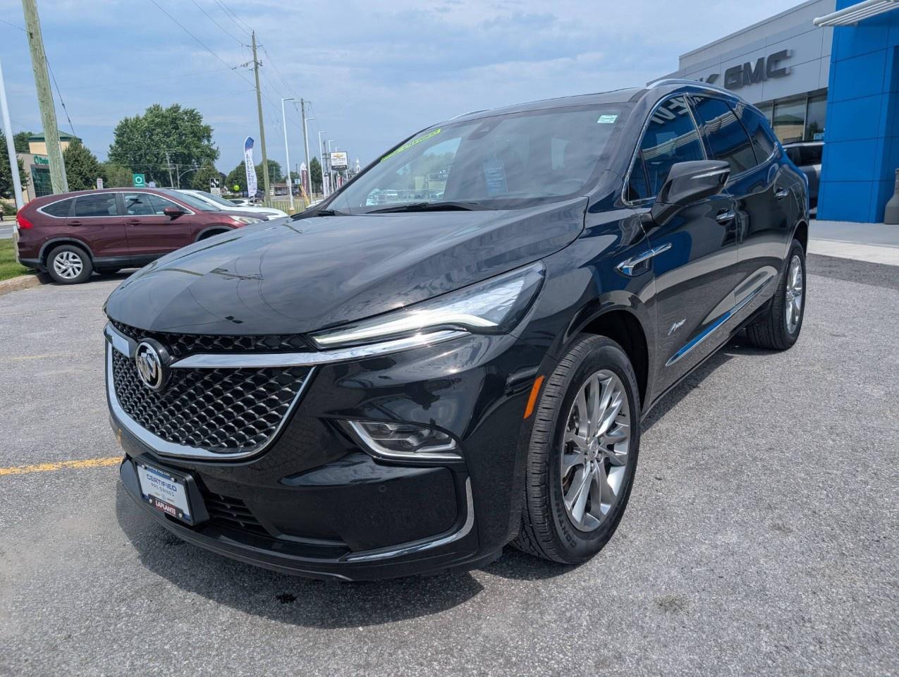 2024 Buick Enclave Avenir AWD Photo