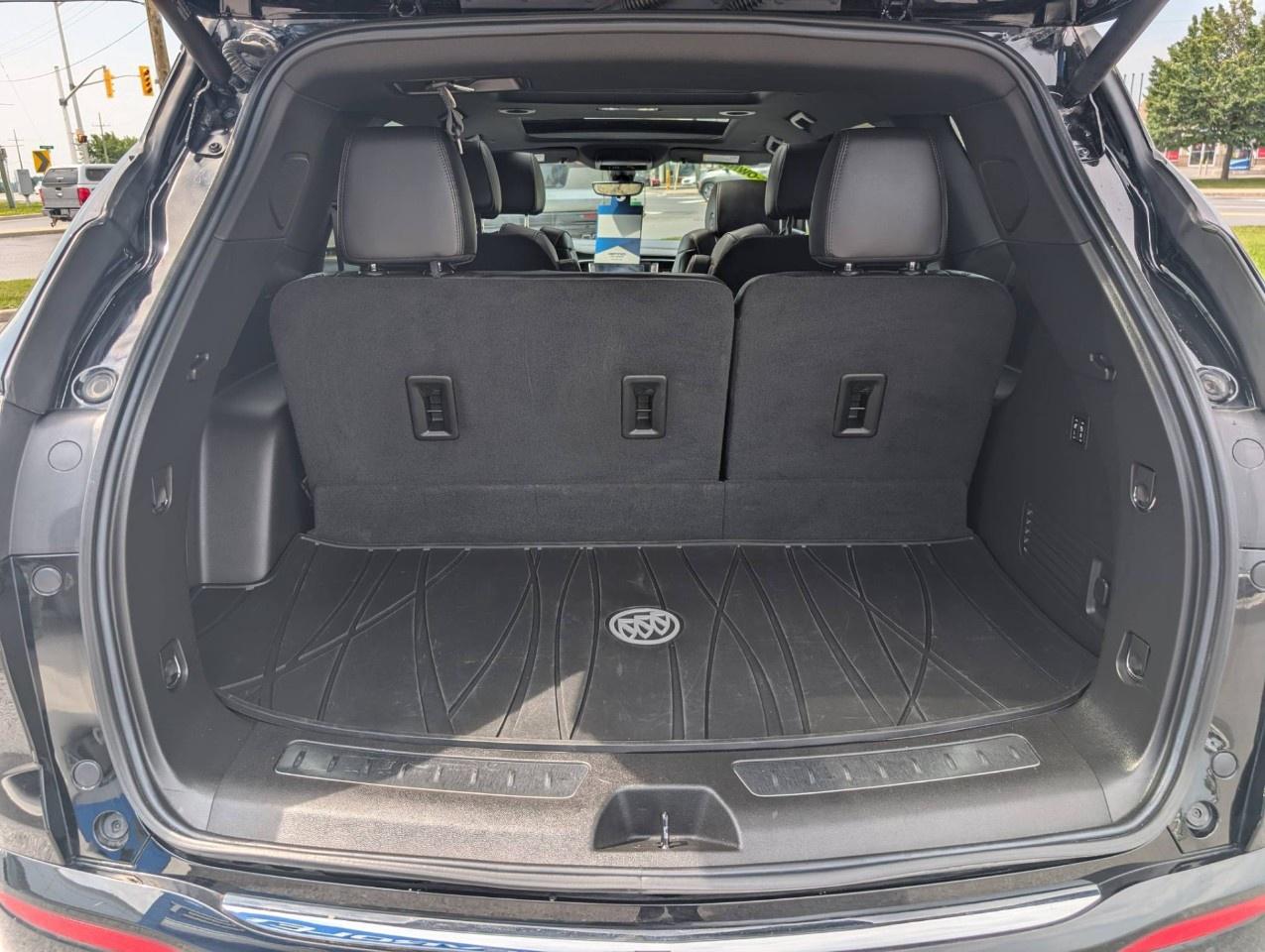 2024 Buick Enclave Avenir AWD Photo