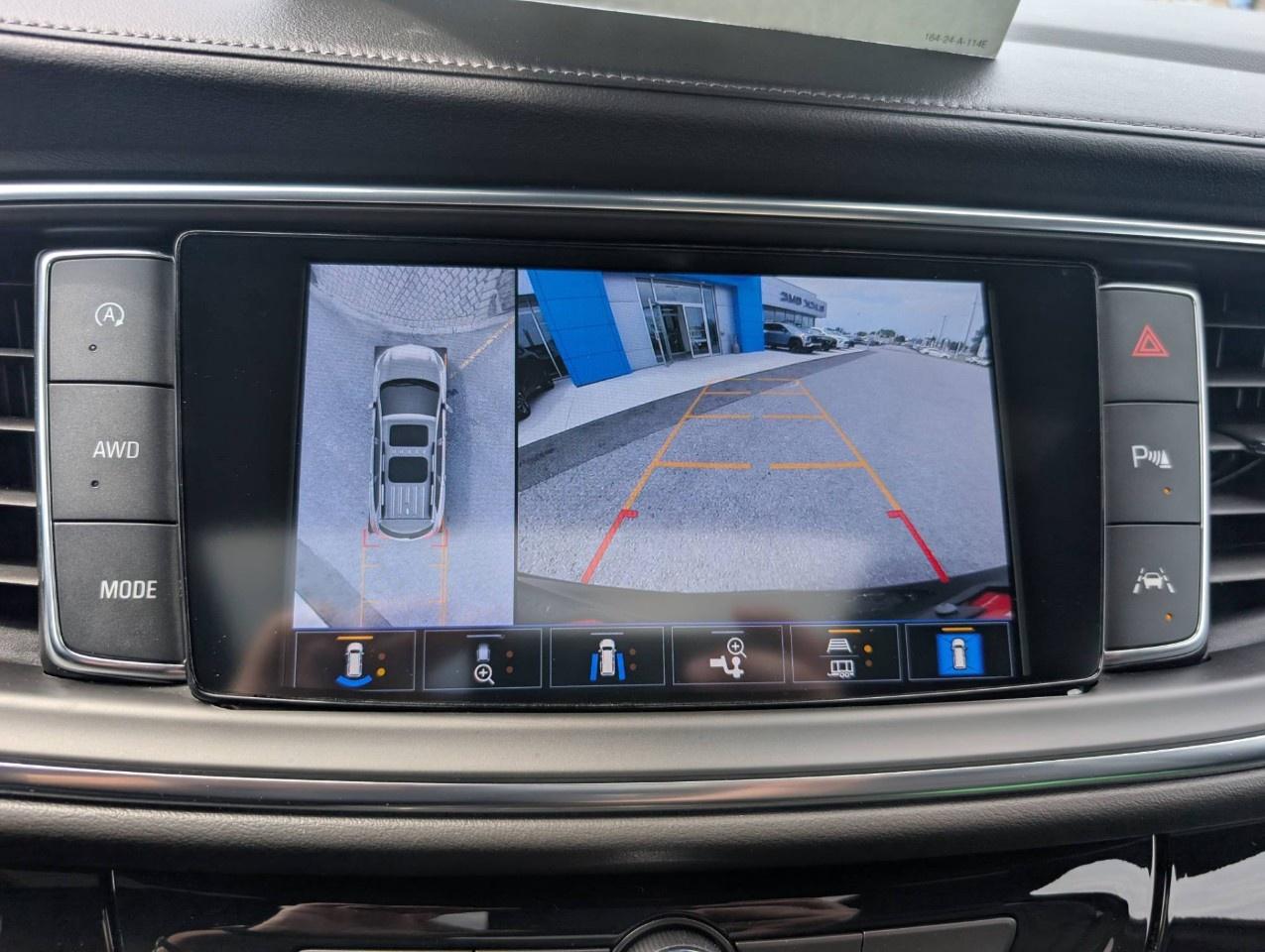 2024 Buick Enclave Avenir AWD Photo