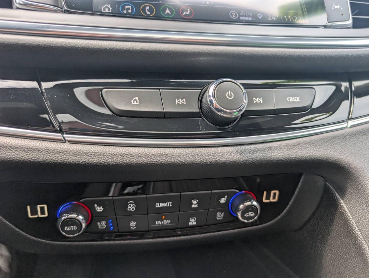 2024 Buick Enclave Avenir AWD Photo