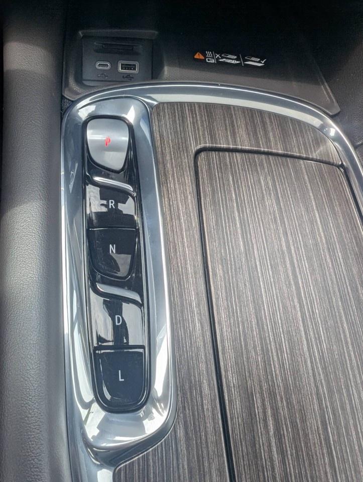 2024 Buick Enclave Avenir AWD Photo