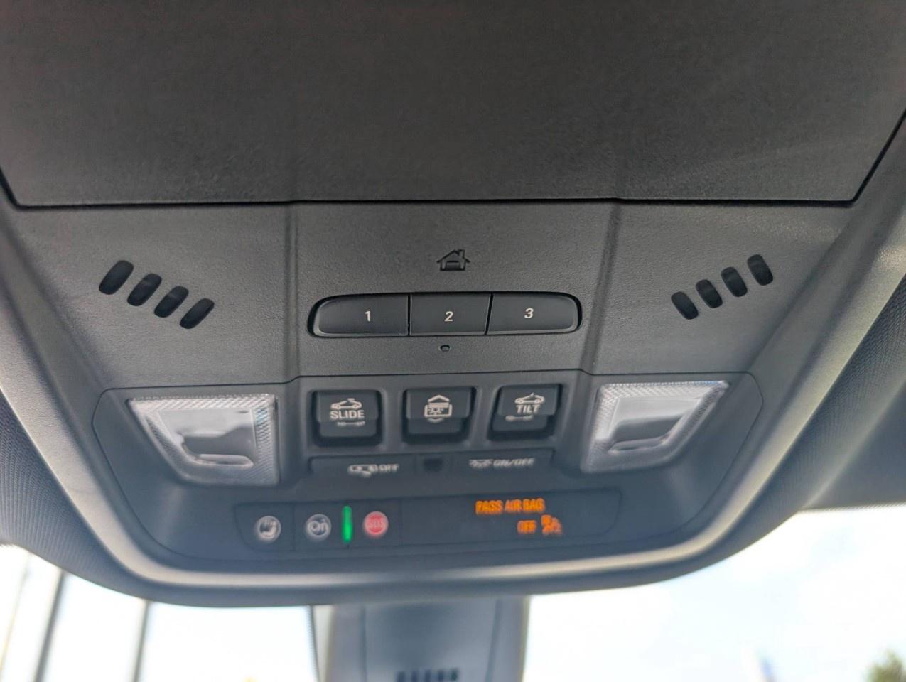 2024 Buick Enclave Avenir AWD Photo