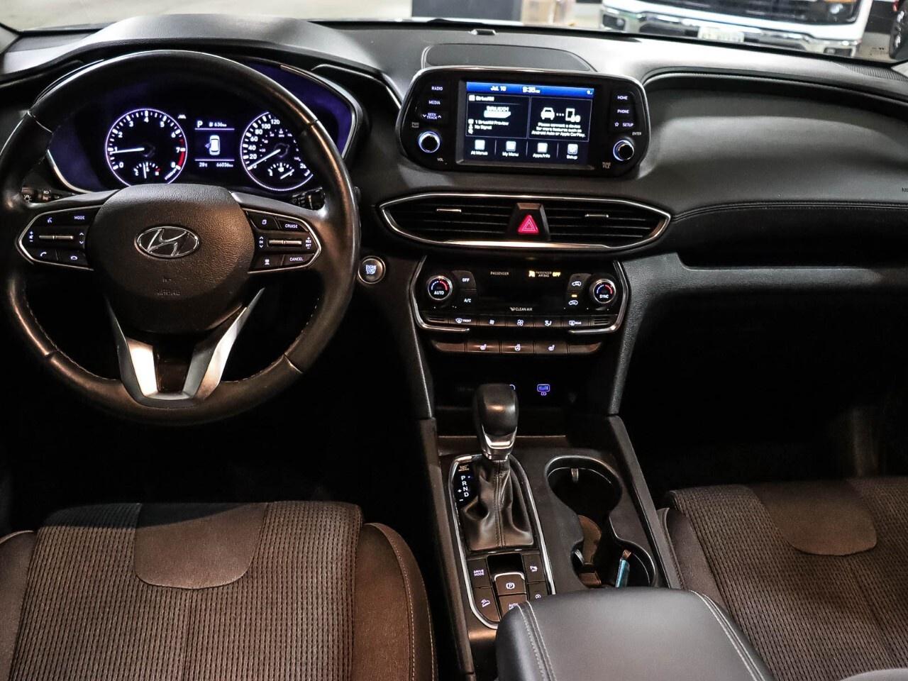 2020 Hyundai Santa Fe 2.4L Preferred AWD Photo