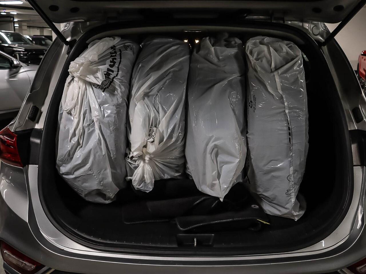2020 Hyundai Santa Fe 2.4L Preferred AWD Photo