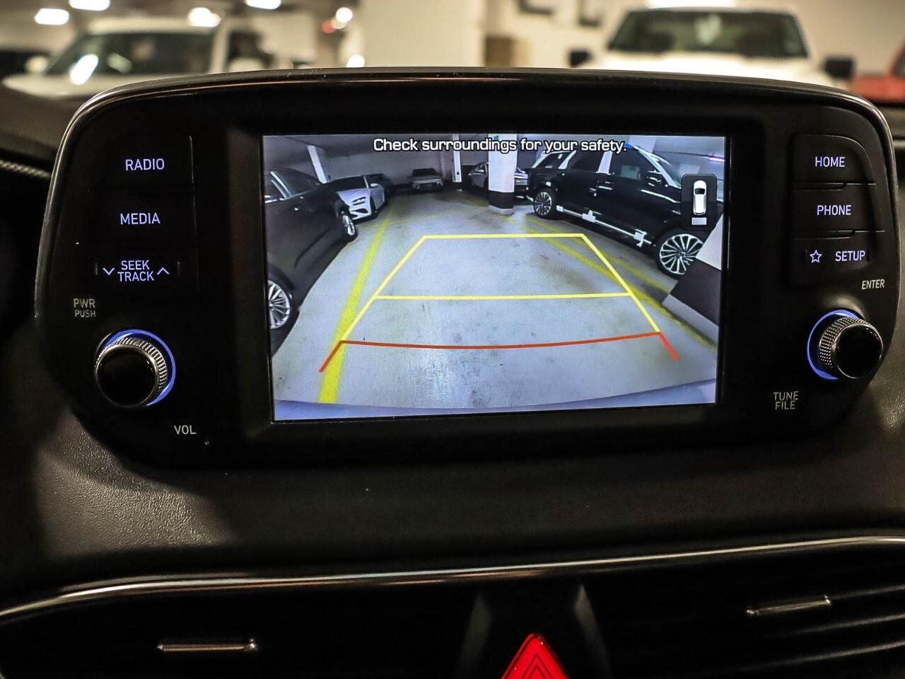 2020 Hyundai Santa Fe 2.4L Preferred AWD Photo