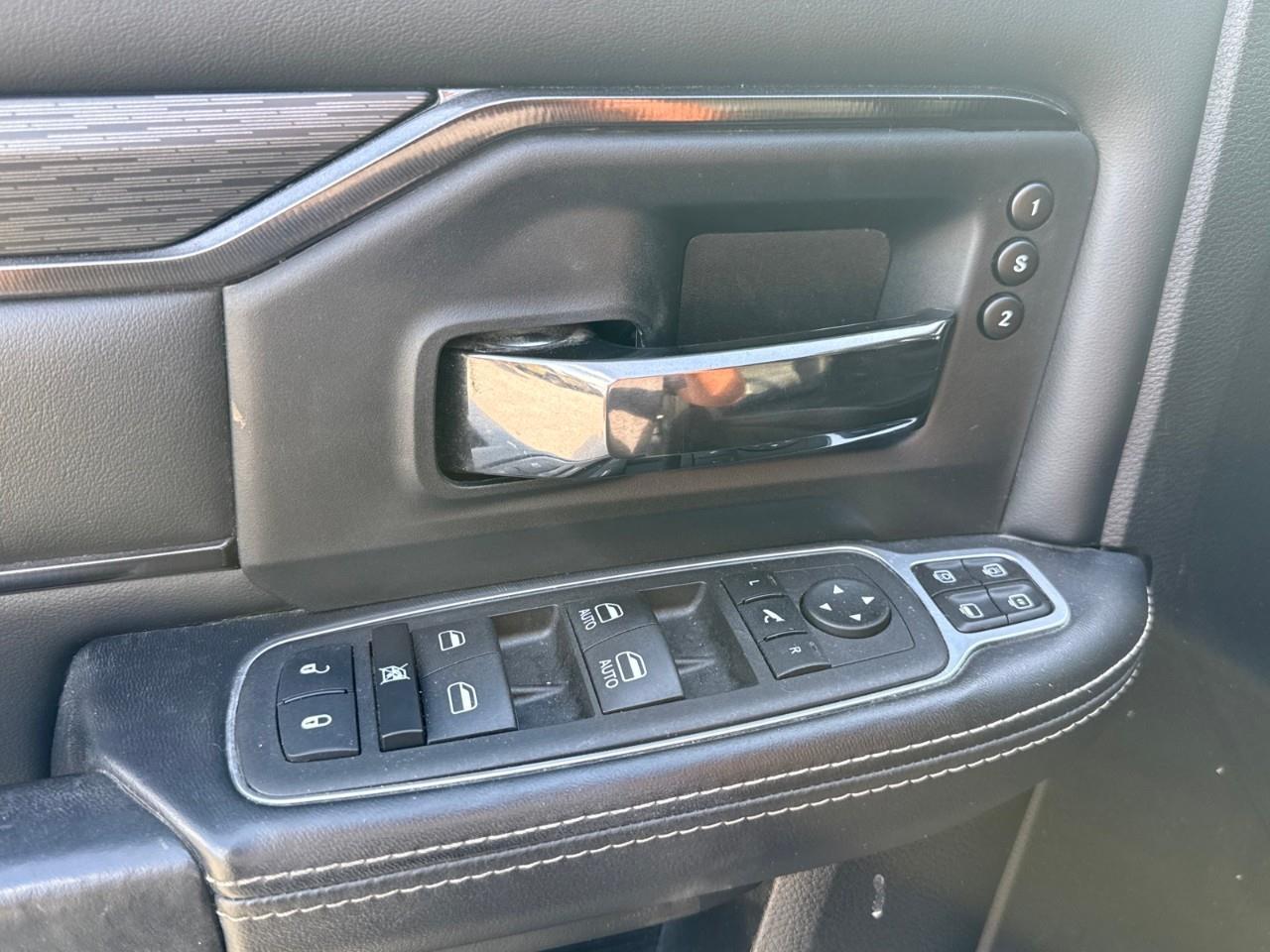 2024 RAM 2500 REBEL 4X4 CREW CAB 6'4" BOX Photo