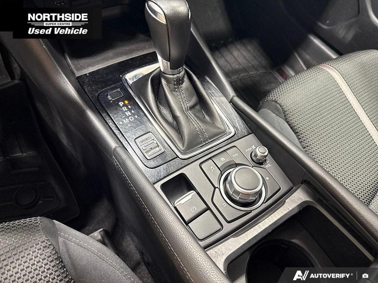 2017 Mazda MAZDA3 4DR HB SPORT AUTO GS Photo
