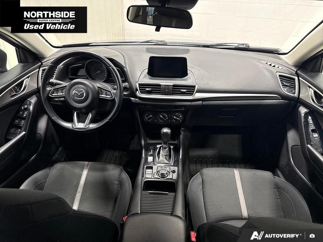 2017 Mazda MAZDA3 4DR HB SPORT AUTO GS Photo