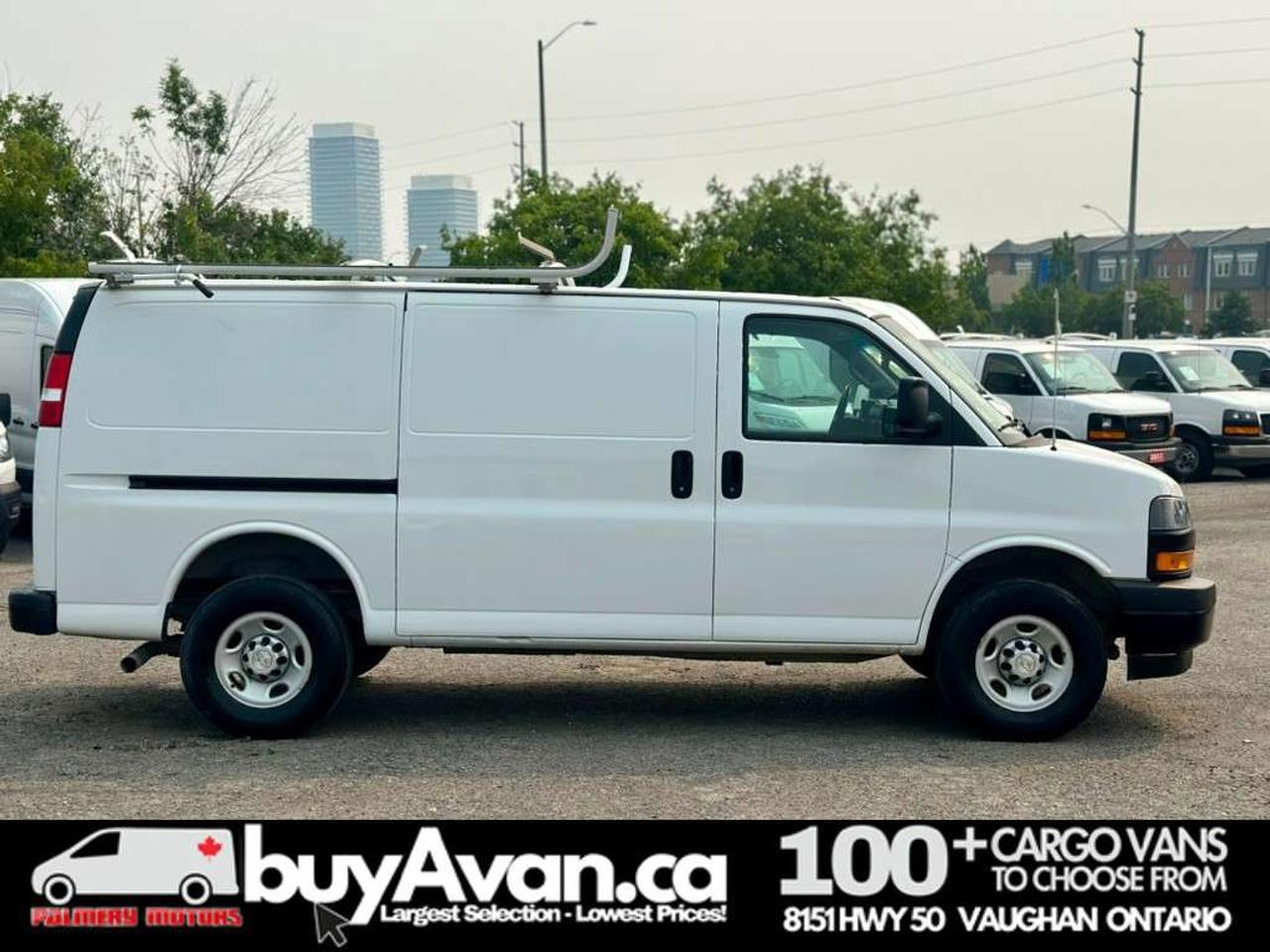 2021 Chevrolet Express 2500 Racks Shelves Divider    1 OWNER   CLEAN CARFAX Photo