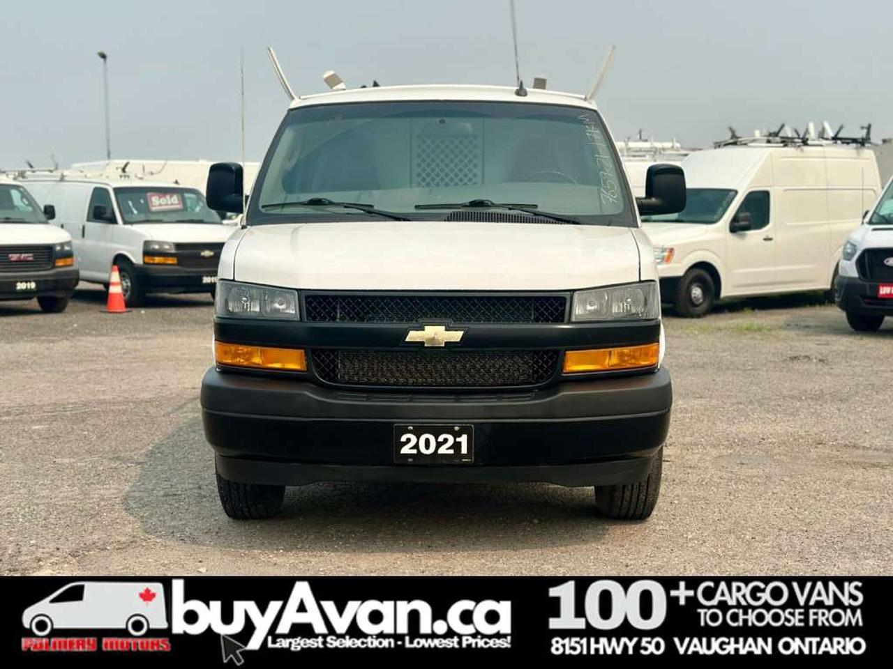 2021 Chevrolet Express 2500 Racks Shelves Divider    1 OWNER   CLEAN CARFAX Photo