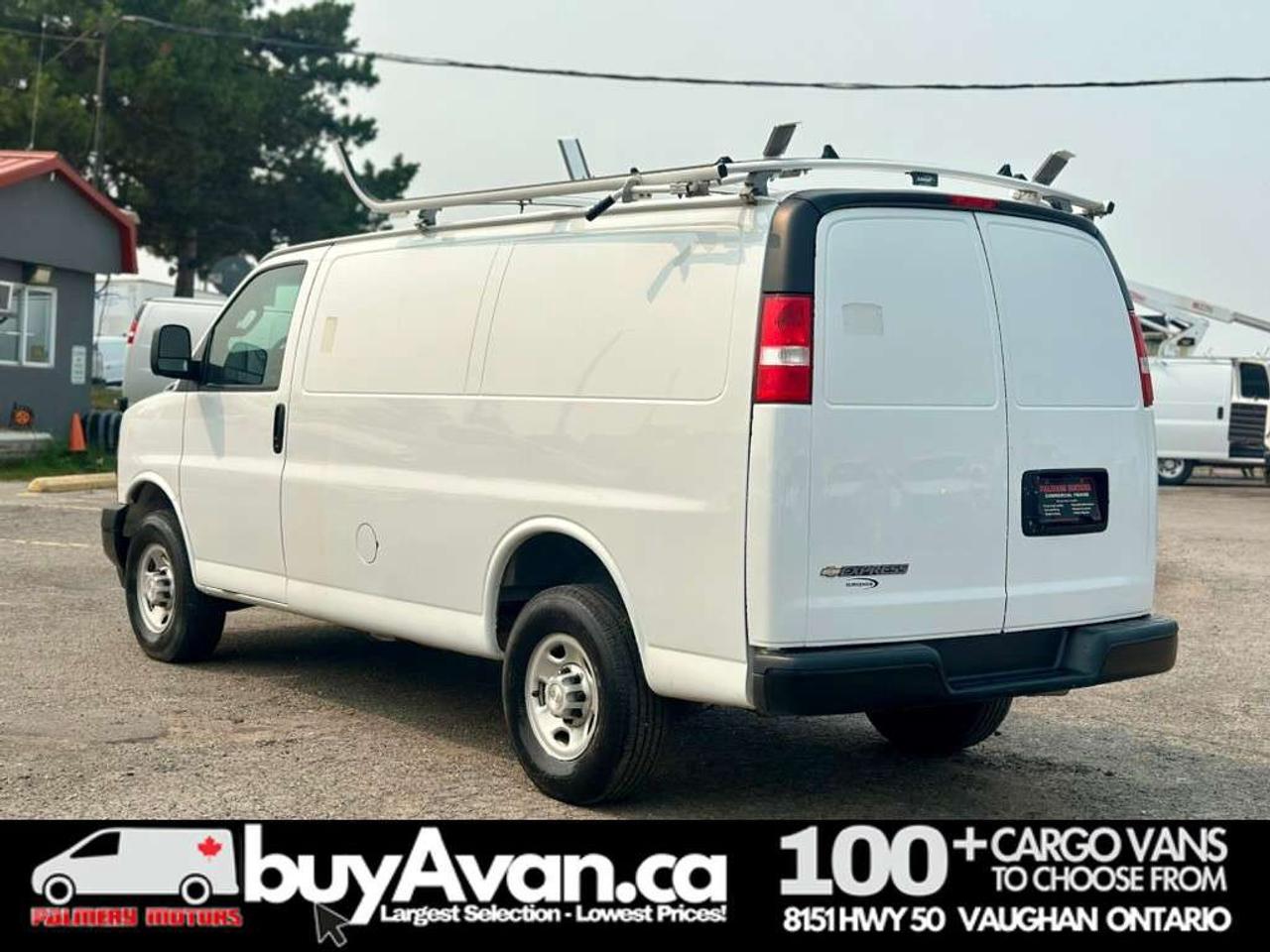 2021 Chevrolet Express 2500 Racks Shelves Divider    1 OWNER   CLEAN CARFAX Photo