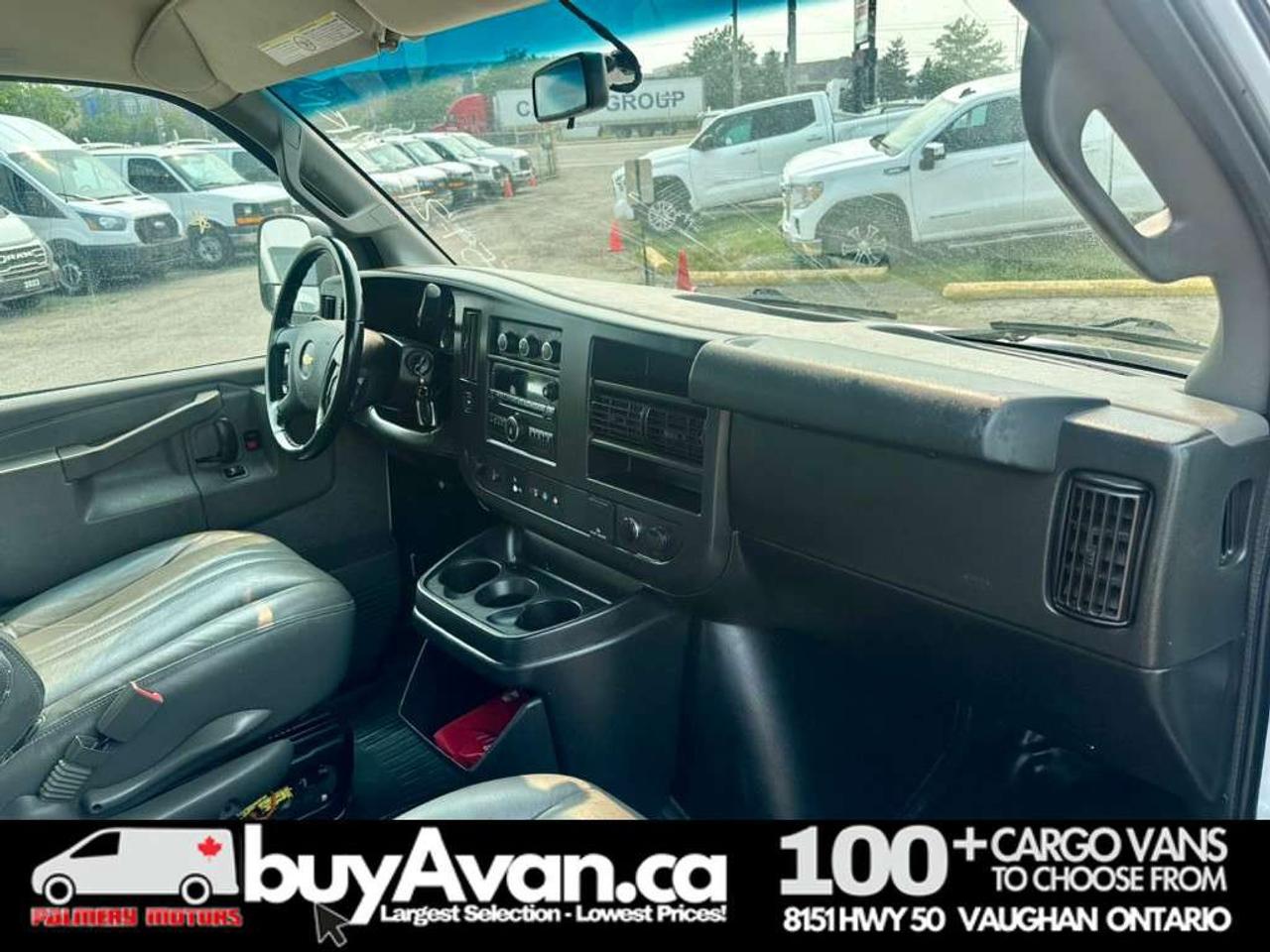 2021 Chevrolet Express 2500 Racks Shelves Divider    1 OWNER   CLEAN CARFAX Photo