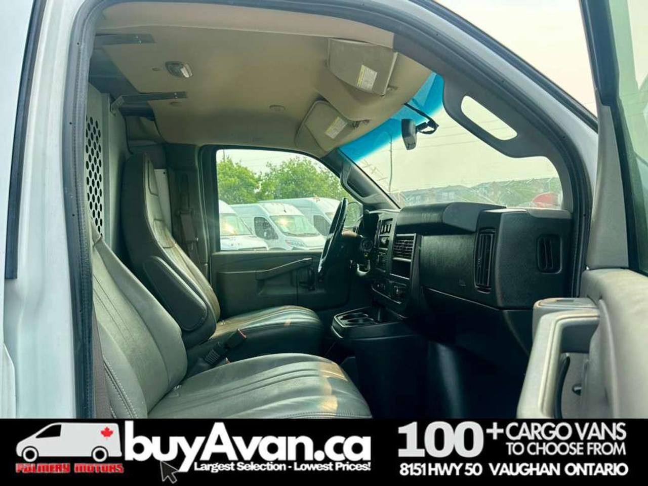 2021 Chevrolet Express 2500 Racks Shelves Divider    1 OWNER   CLEAN CARFAX Photo