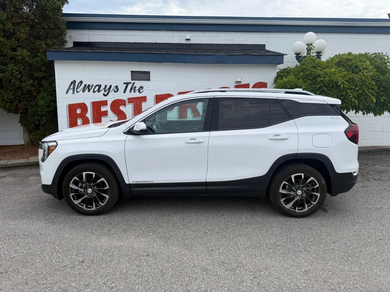 2022 GMC Terrain SLT All-wheel Drive Photo