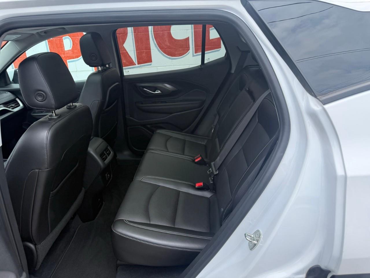 2022 GMC Terrain SLT All-wheel Drive Photo